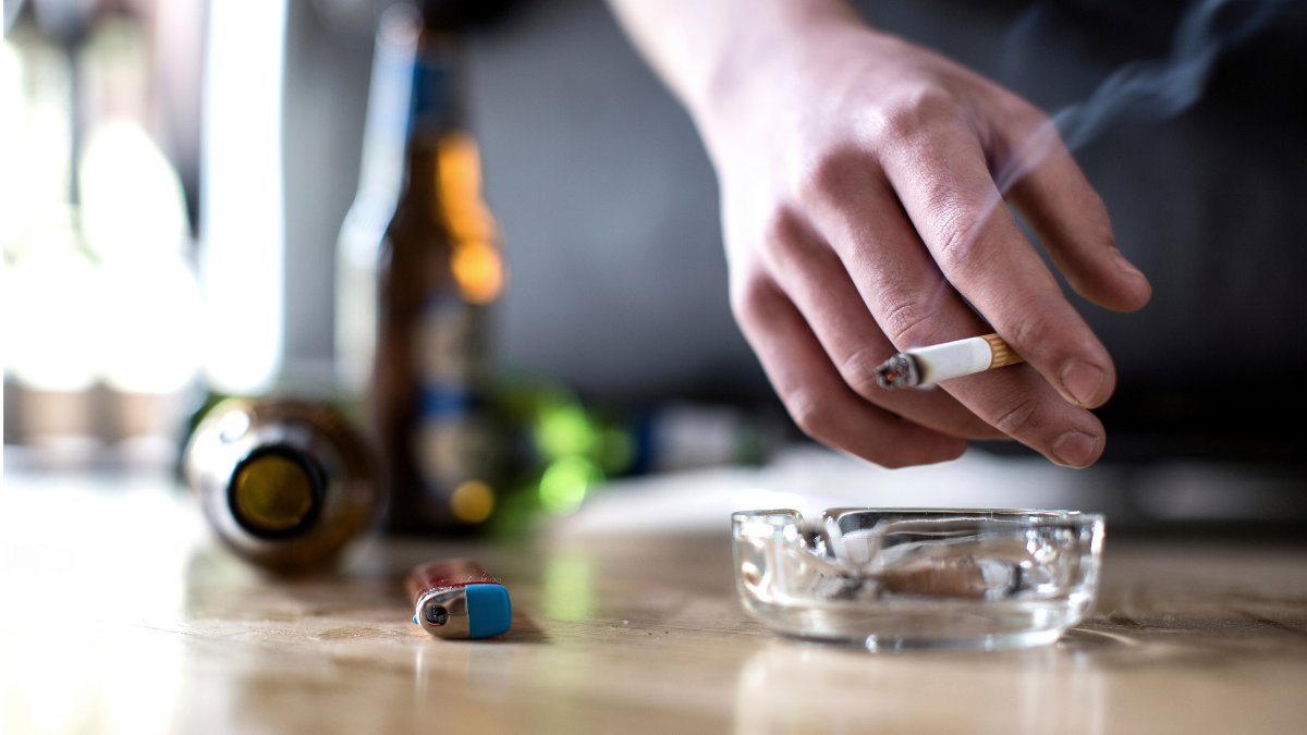 How to Quit Smoking: Health Risks, Benefits of Quitting, and Smoking Cessation Options
