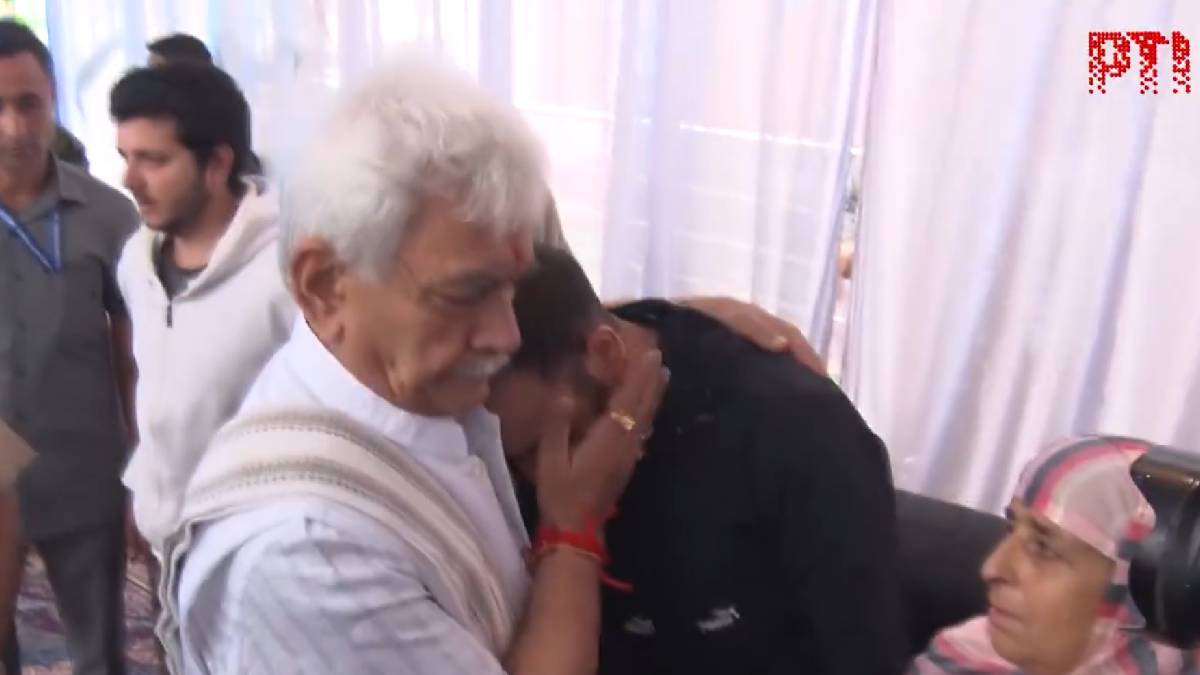 Manoj Sinha Pays Tribute to Martyr Policeman Ashiq Hussain Qureshi, Meets Bereaved Family