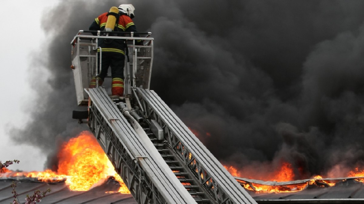 Algeria Orphanage Fire Kills 11, Injures 19 Amid Ongoing Heatwaves