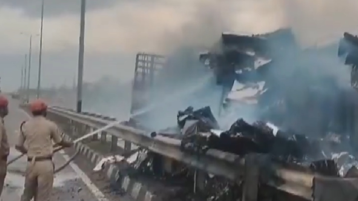 3 Charred to Death as Two Trucks Burst Into Flames After Collision on Andhra Pradesh Highway
