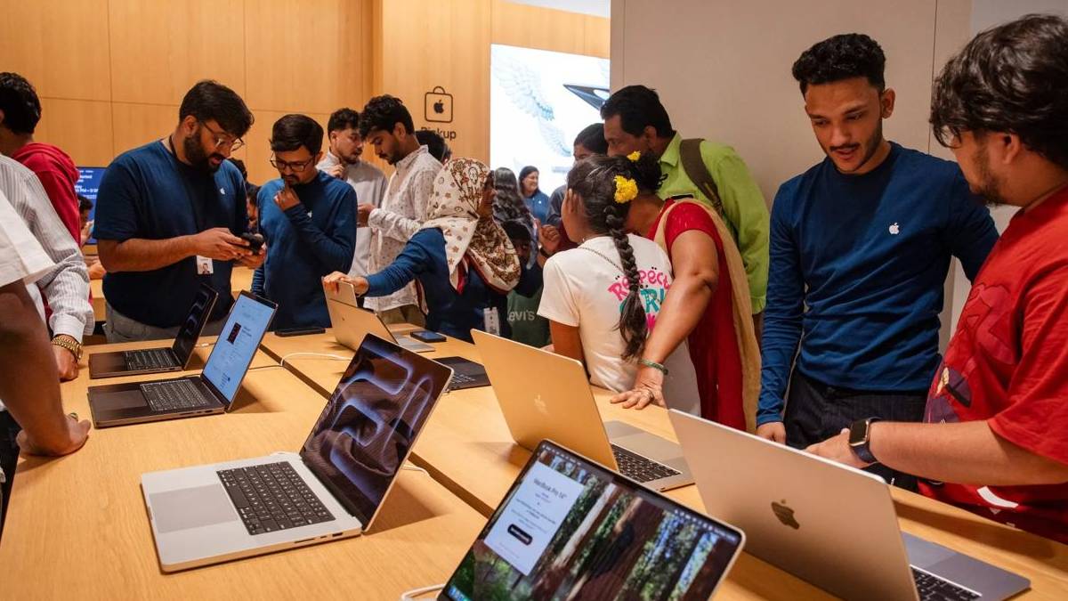 Apple Launches Back to School Offer in India: Check Free Gifts and Eligibility