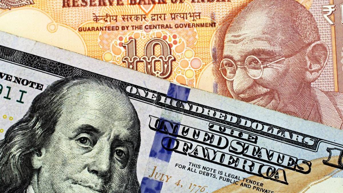 Rupee Opens Lower, Falls 6 Paise to 96.31 Against US Dollar Amid Global Pressure