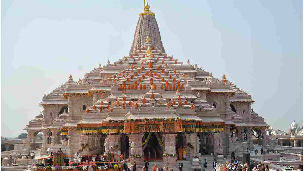 40 ದಿನಗಳಲ್ಲಿ 70 ಬಾರಿ ಲೂಟಿ | Photo Credit: https://en.wikipedia.org