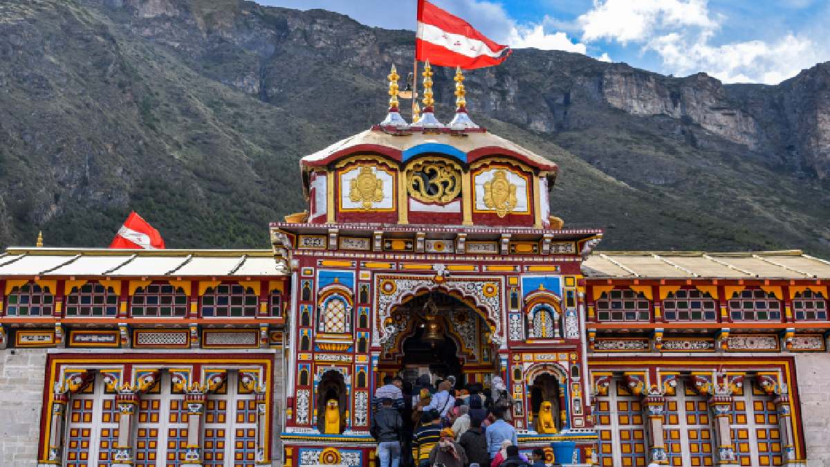 Badrinath Temple Donation Theft Probe Deepens as SIT Recovers CCTV Footage, More Suspects Under Scanner