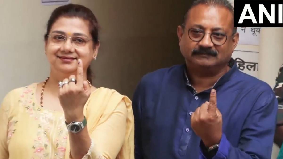 Bankipur Bypoll: Ashok Choudhary Casts Vote | Photo Credit: https://x.com/ANI