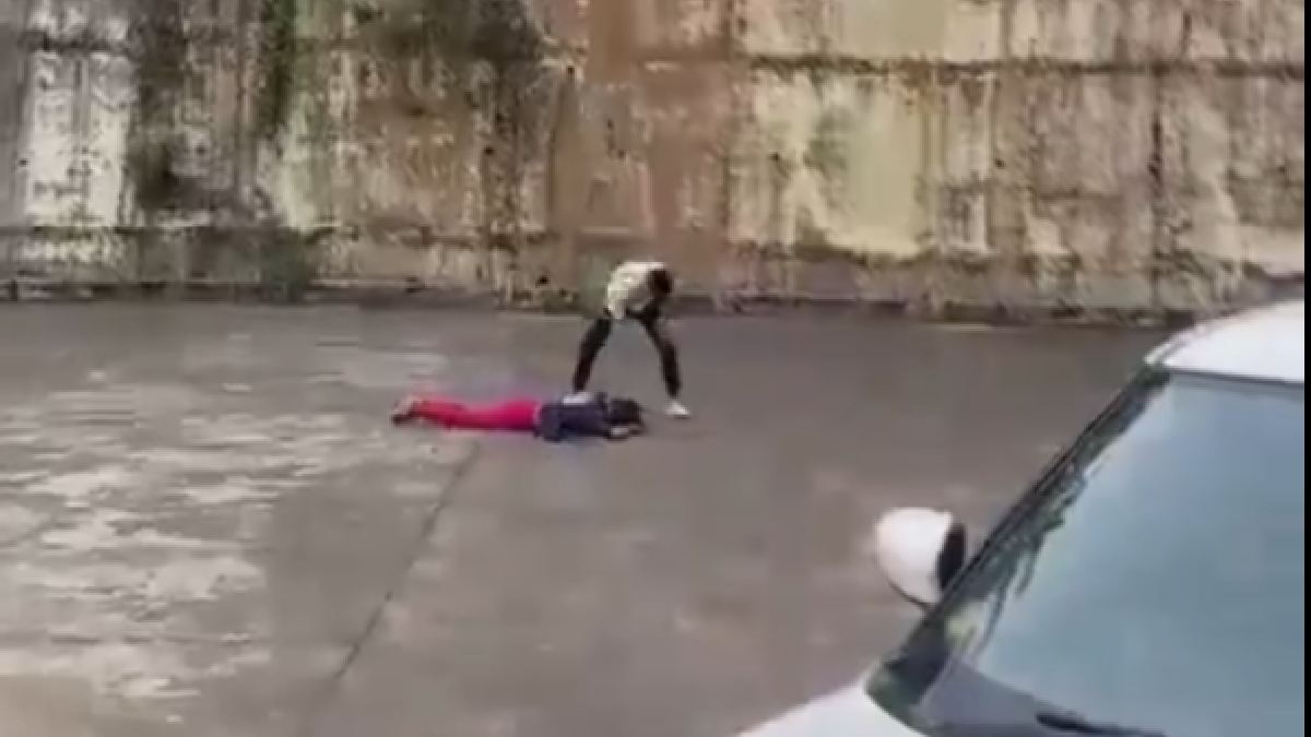 ಏಕಪಕ್ಷೀಯ ಪ್ರೇಮ ದೌರ್ಜನ್ಯ | Photo Credit: https://pbs.twimg.com