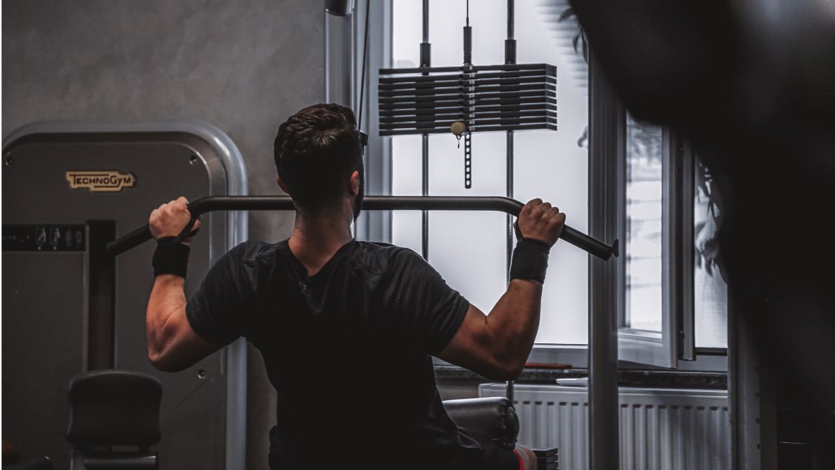 Bodybuilding Exercise Mistakes: Why You Should Avoid Good Mornings and Behind-the-Neck Lat Pulldowns