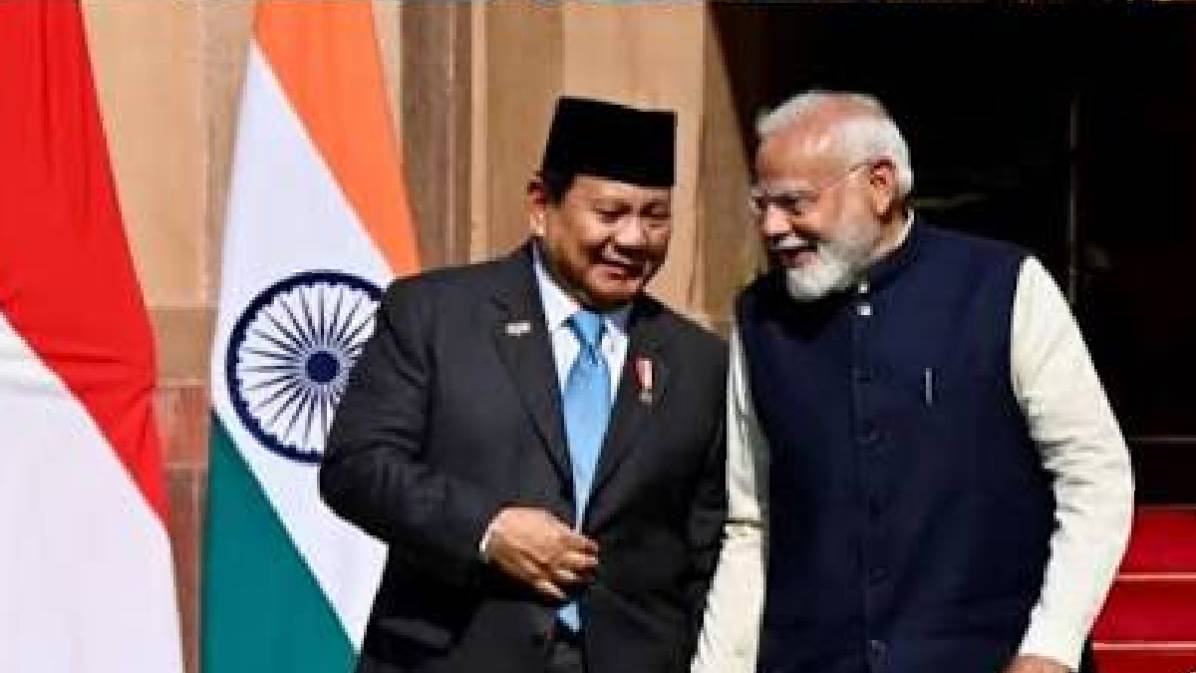 PM Modi and Indonesia leaders discuss BrahMos defence cooperation | Photo Credit: https://www.facebook.com