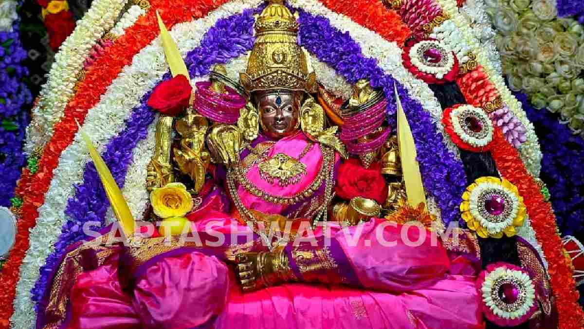 ಎರಡನೇ ಆಷಾಡ ಶುಕ್ರವಾರದ ವೈಭವ