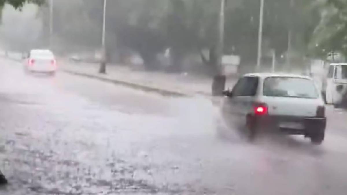 Heavy rainfall in  Chandigarh | Photo Credit: https://x.com/suchintan_singh