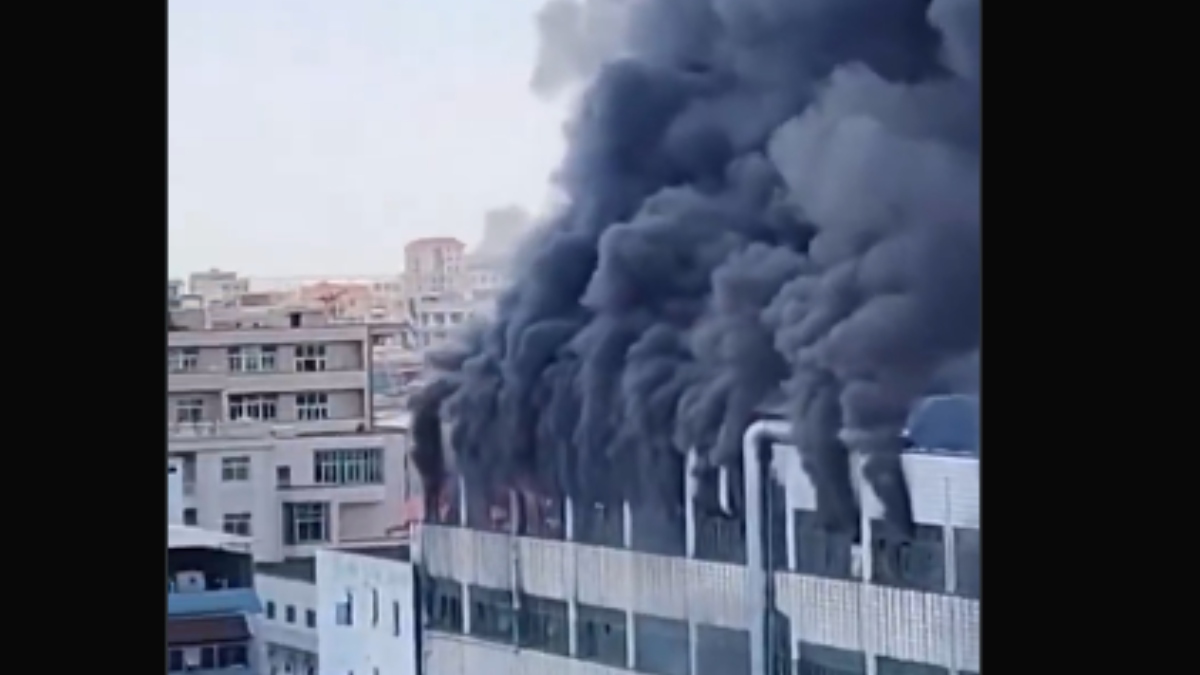 China Shoe Factory Fire Kills 28, Over 200 Workers Evacuated in Major Industrial Tragedy