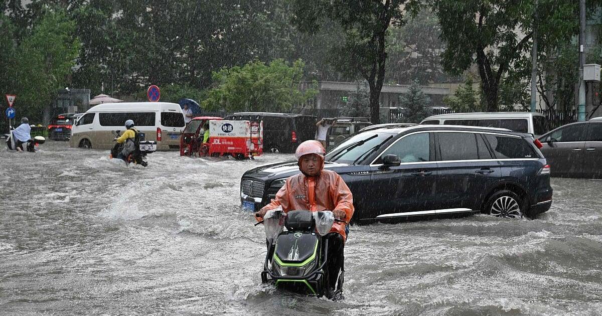 Deadly Tornadoes and Floods Devastate China: At Least 17 Killed, Hundreds Injured