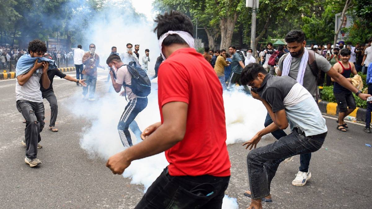 Delhi Police File 10 FIRs in Connection With CJP Protests Across the Capital