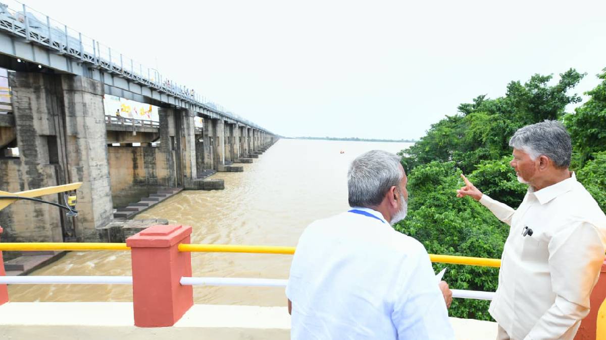 ಗೋದಾವರಿ ಪುಷ್ಕರಕ್ಕೂ ಮುನ್ನ ಪೋಲವರಂ ಪೂರ್ಣ - 'ಅಖಂಡ ಗೋದಾವರಿ' ಯೋಜನೆಗೆ ಚಾಲನೆ ನೀಡಲಿರುವ ಸಿಎಂ ಚಂದ್ರಬಾಬು ನಾಯ್ಡು!!