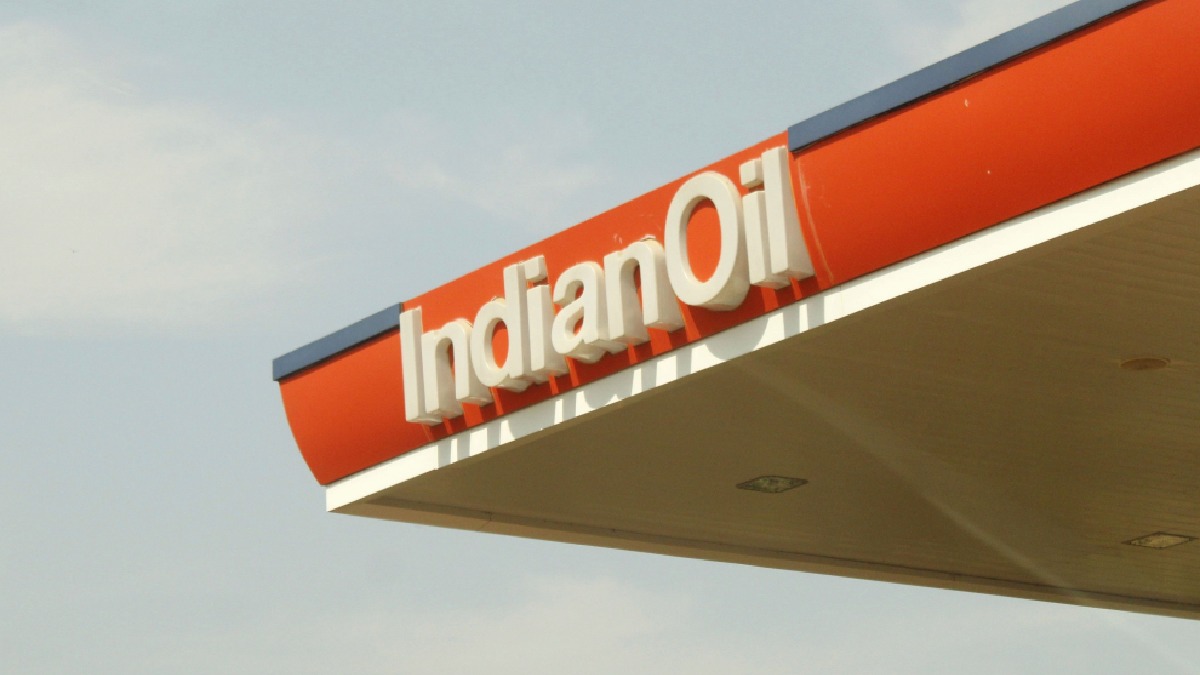 India’s Crude Oil Import Bill Surges 60% as Middle East Conflict Threatens Strait of Hormuz