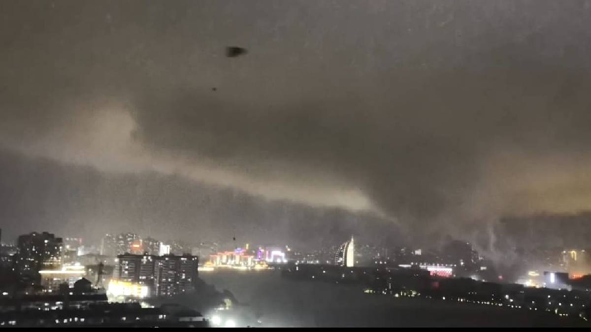Deadly Twin Tornadoes Rip Through Central China, Killing Five and Leaving Widespread Destruction