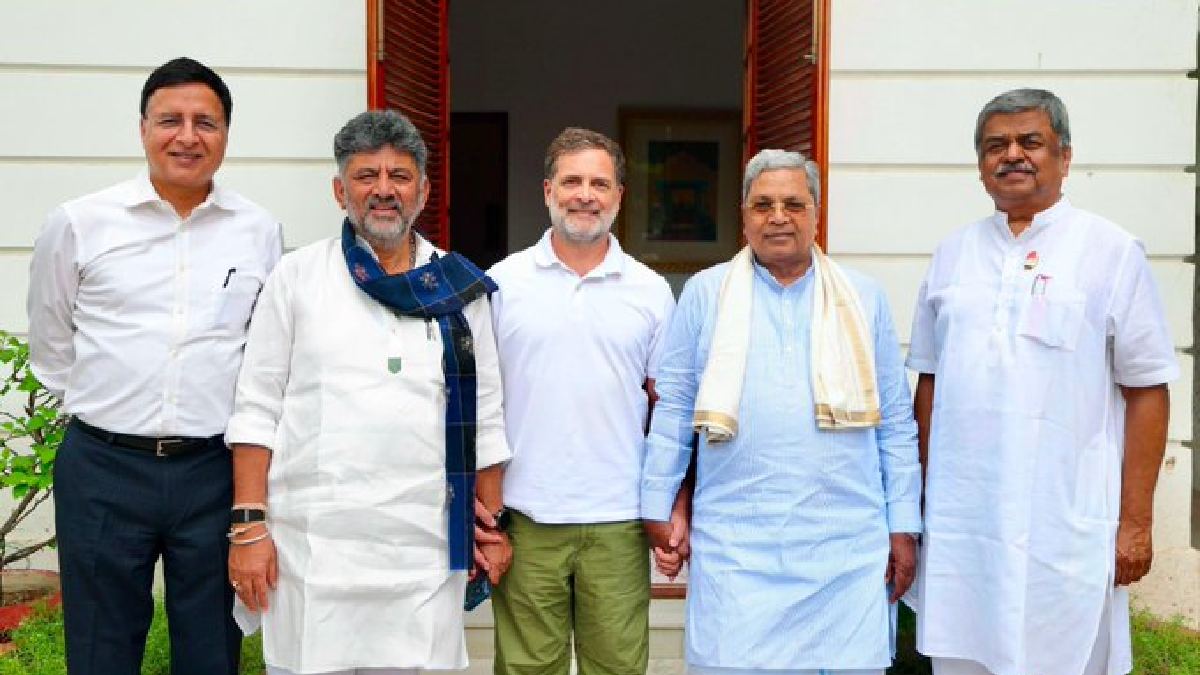 ರಾಜ್ಯ ಸಂಪುಟ ವಿಸ್ತರಣೆಗೆ ಹೈಕಮಾಂಡ್ ತಾತ್ಕಾಲಿಕ ಬ್ರೇಕ್ - ರಾಹುಲ್ ಗಾಂಧಿ ಜೊತೆ ಸಿದ್ದರಾಮಯ್ಯ, ಡಿಕೆಶಿ ತುರ್ತು ಸಭೆ!!