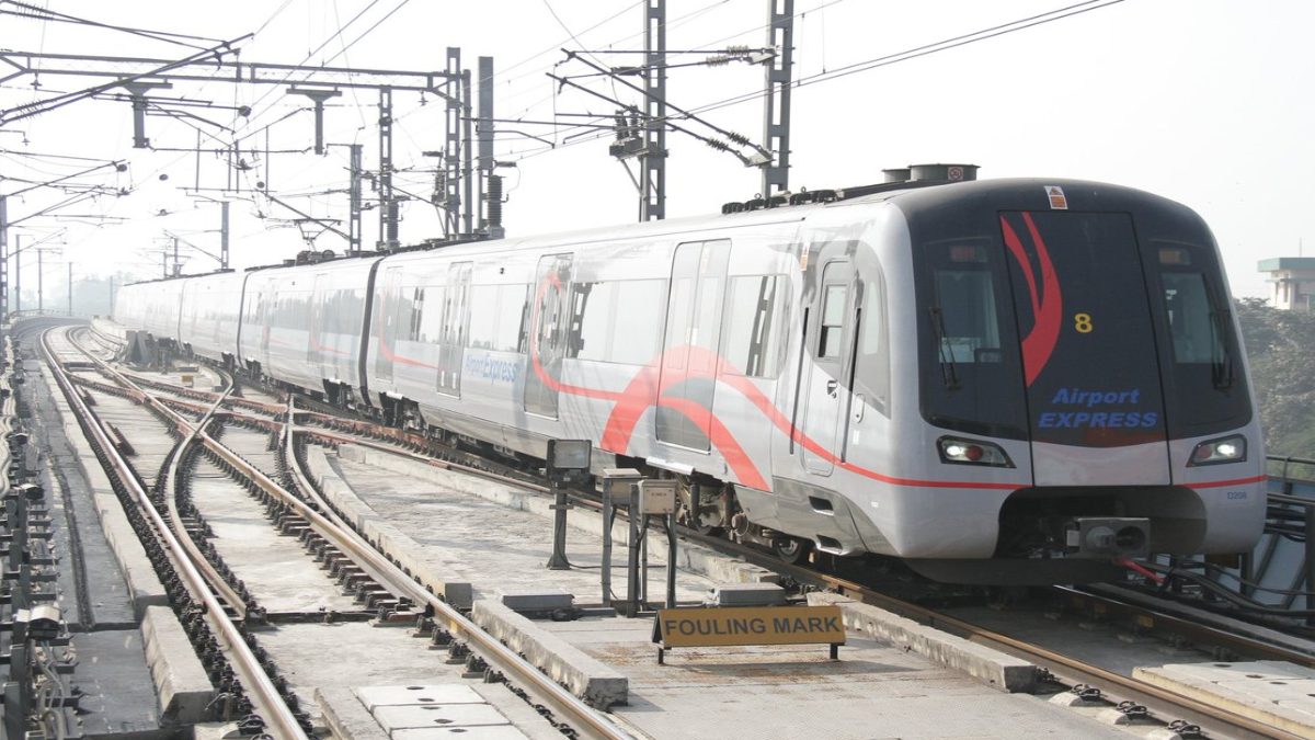 Delhi Metro Closes 18 Central Stations for Fourth Consecutive Day Amid Ongoing CJP Protest Near Jantar Mantar