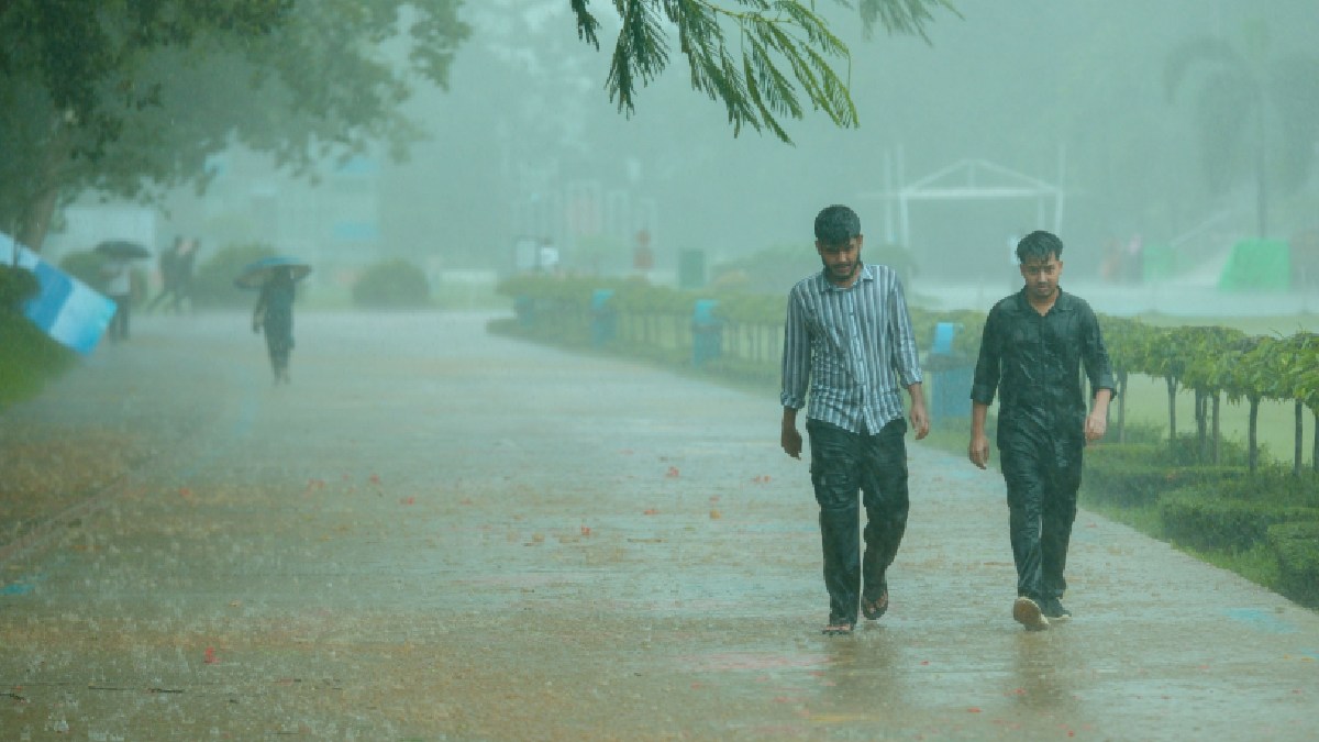 Monsoon Arrives in Delhi Five Days Late; IMD Issues Red Alert as Heavy Rain Set to Continue