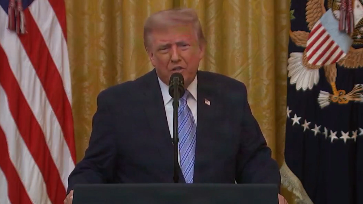 Trump Media Unveils $100,000 Plan for Instant Access to Trump’s Truth Social Updates