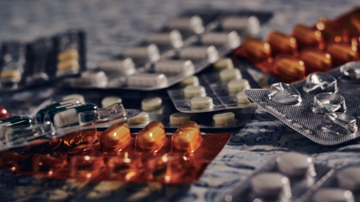 Synthetic Drug Use Sees Sharp Rise in Karnataka Over the Last Three Years, Raising Public Health Concerns | Photo Credit: https://www.magnific.com