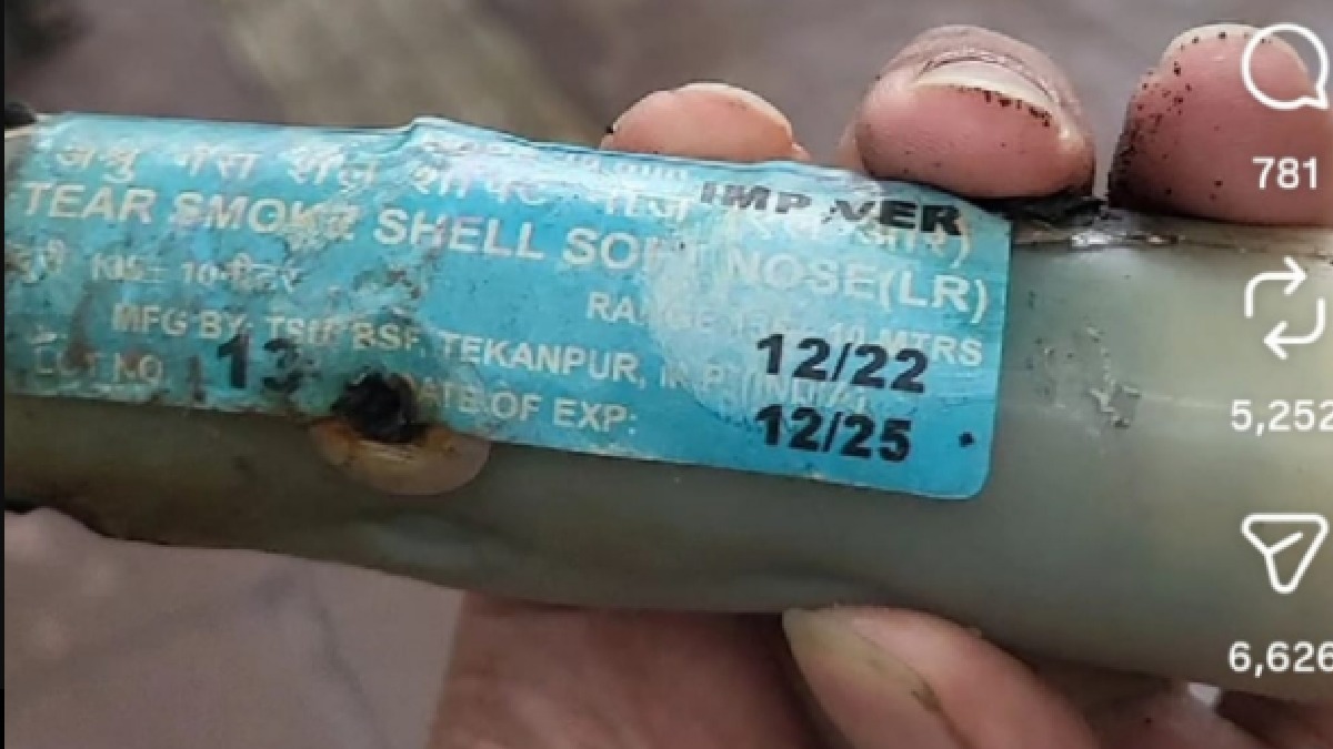 ‘Expired Tear Gas Shells’ Used on CJP Protesters? Viral Claim Sparks Questions Over Delhi Police Action