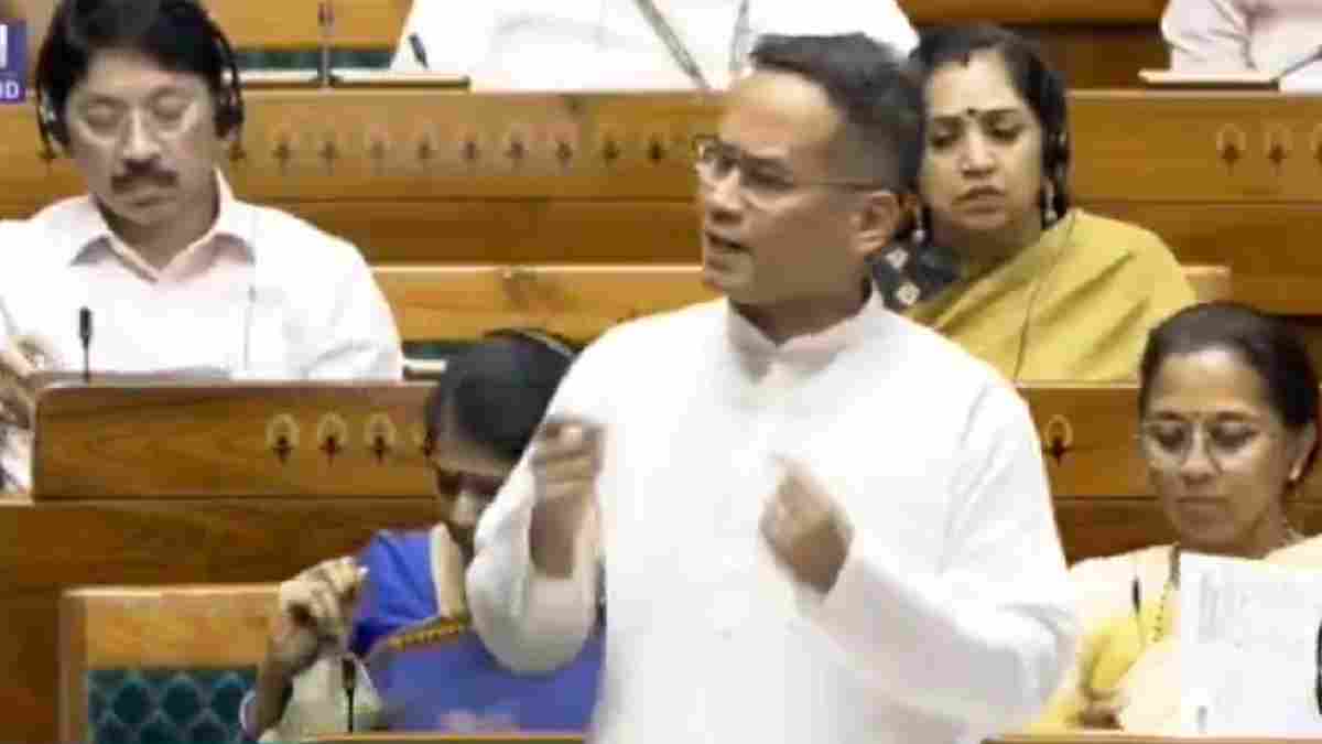 NEET ಅಕ್ರಮ ವಿವಾದ - ರಾಜೀನಾಮೆ ನೀಡಿದ ಧರ್ಮೇಂದ್ರ ಪ್ರಧಾನ್‌ಗೆ ಸಂಸತ್ತಿನಲ್ಲಿ ಅದ್ಧೂರಿ ಸ್ವಾಗತ; ಬಿಜೆಪಿಗೆ ಗೌರವ್ ಗೊಗೊಯ್ ತೀವ್ರ ವಾಗ್ದಾಳಿ!!