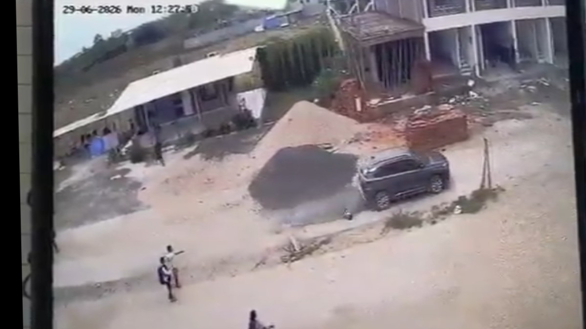 5-Year-Old Girl Dies in Alleged Hit-and-Run in Sachin | Photo Credit: https://x.com/HateDetectors