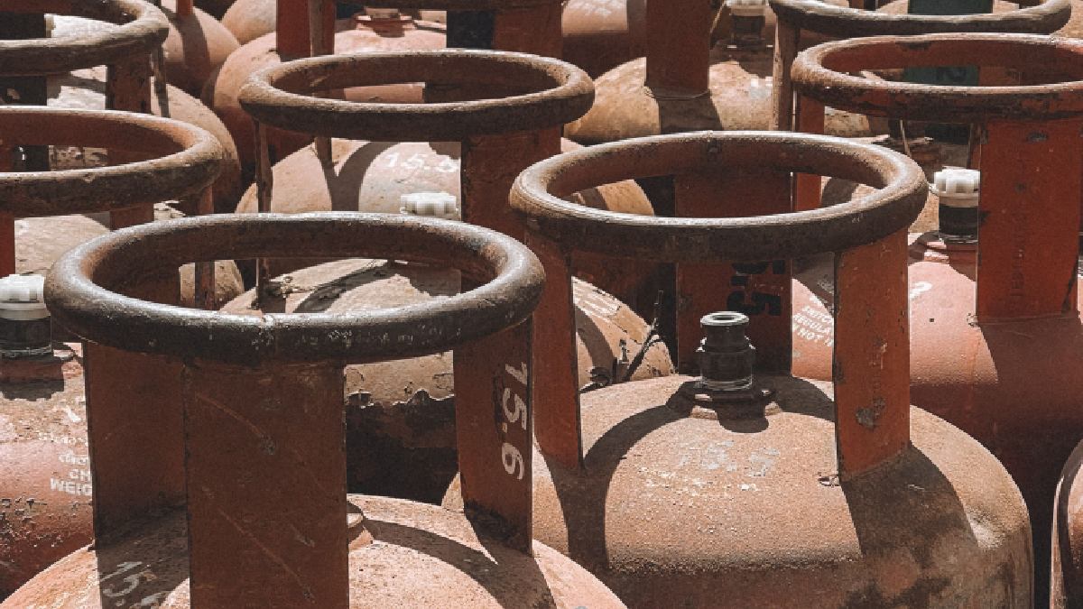 HPCL Plans IoT-Based Smart LPG Safety Devices With Instant Leak Alerts