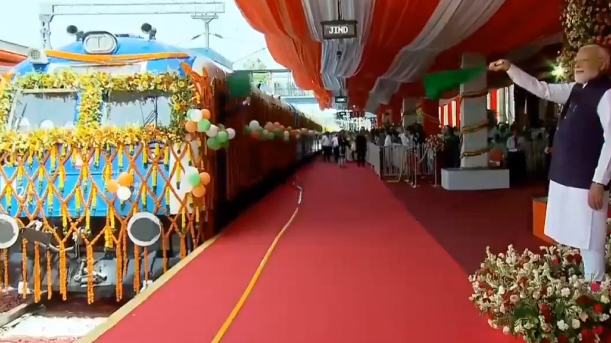 Explained: How India’s First Hydrogen Train Runs Without Diesel or Electric Wires