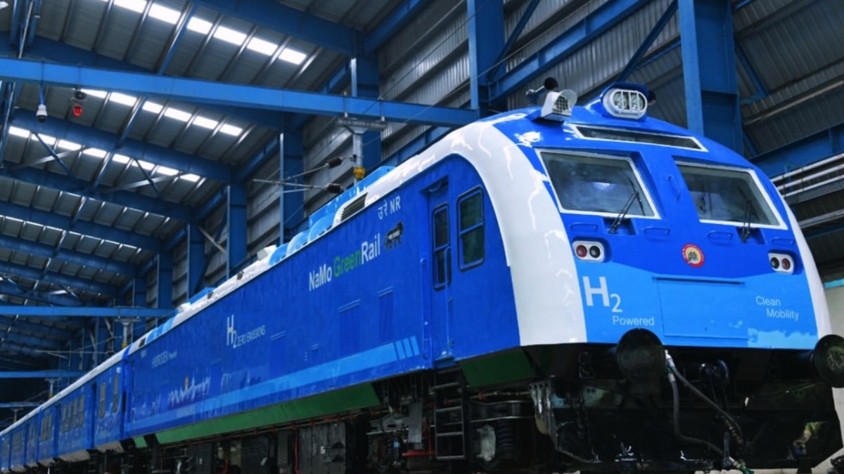 PM Modi to Inaugurate India's First Hydrogen-Powered Train in Green Transport Push