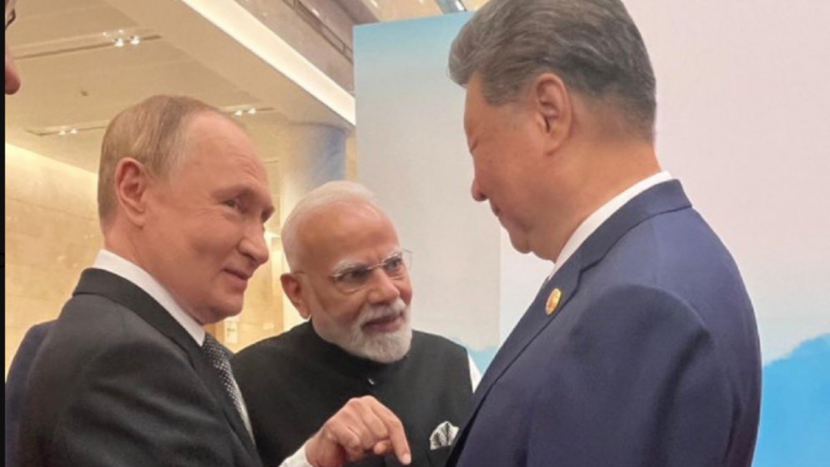 US Senate Advances Russia Sanctions Bill Targeting Major Oil Buyers India and China With 100% Tariffs