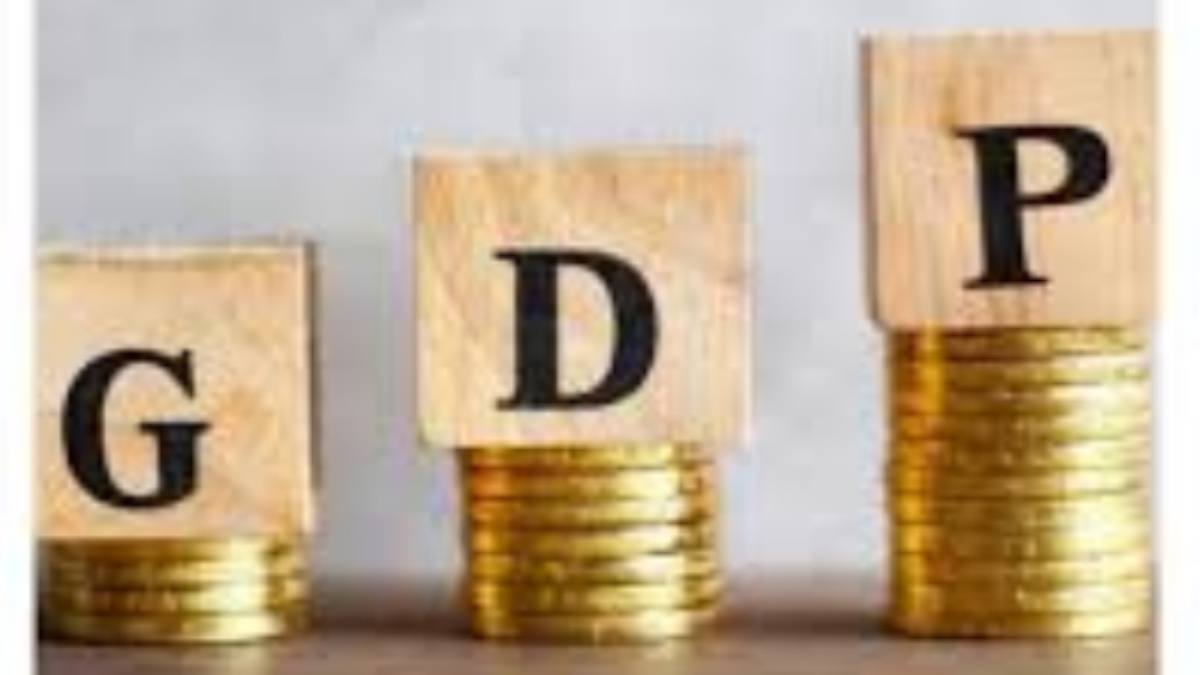 India's Economy to Grow 6.9% in FY27: ADB Flags Inflation and West Asia Tensions