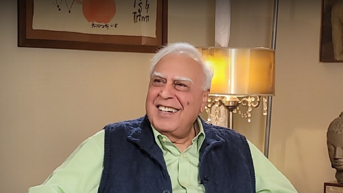 Anti-Defection Law Under Supreme Court Lens: Kapil Sibal Seeks Clarity on Merger Exception