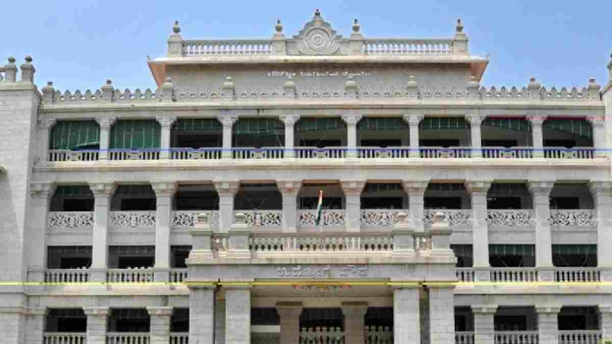 ಕೇವಲ 40,000 ರೂ. ಆದಾಯ ಪತ್ರ ಸೃಷ್ಟಿಸಿ ಮಹಾವಂಚನೆ | Photo Credit: https://x.com/karnatakapsc