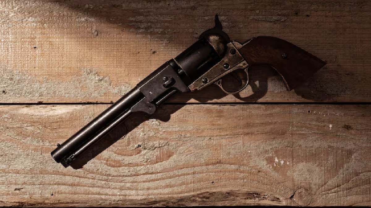 Kundapur Businessman Shot Dead | Photo Credit: https://www.magnific.com/photos/revolver-shot-gun
