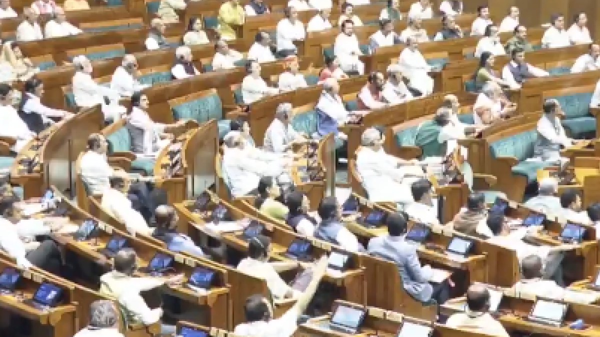 ಪರೀಕ್ಷಾ ಅಕ್ರಮಗಳಿಗೆ ಬ್ರೇಕ್ - ಮೋದಿ ಸರ್ಕಾರದ ಹೊಸ ಕಾನೂನು ವಿದ್ಯಾರ್ಥಿಗಳಿಗೆ ಹೇಗೆ ನೆರವಾಗಲಿದೆ?