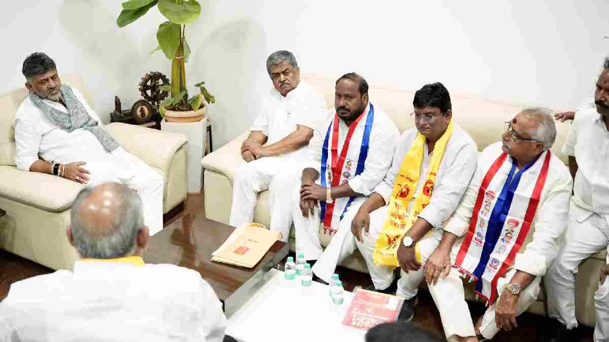 ಒಬಿಸಿ ಸಮಾವೇಶಕ್ಕೆ ಸಿಎಂಗೆ ಆಹ್ವಾನ - ಬಿ.ಕೆ. ಹರಿಪ್ರಸಾದ್‌ ನೇತೃತ್ವದ ನಿಯೋಗದಿಂದ ಭೇಟಿ!!
