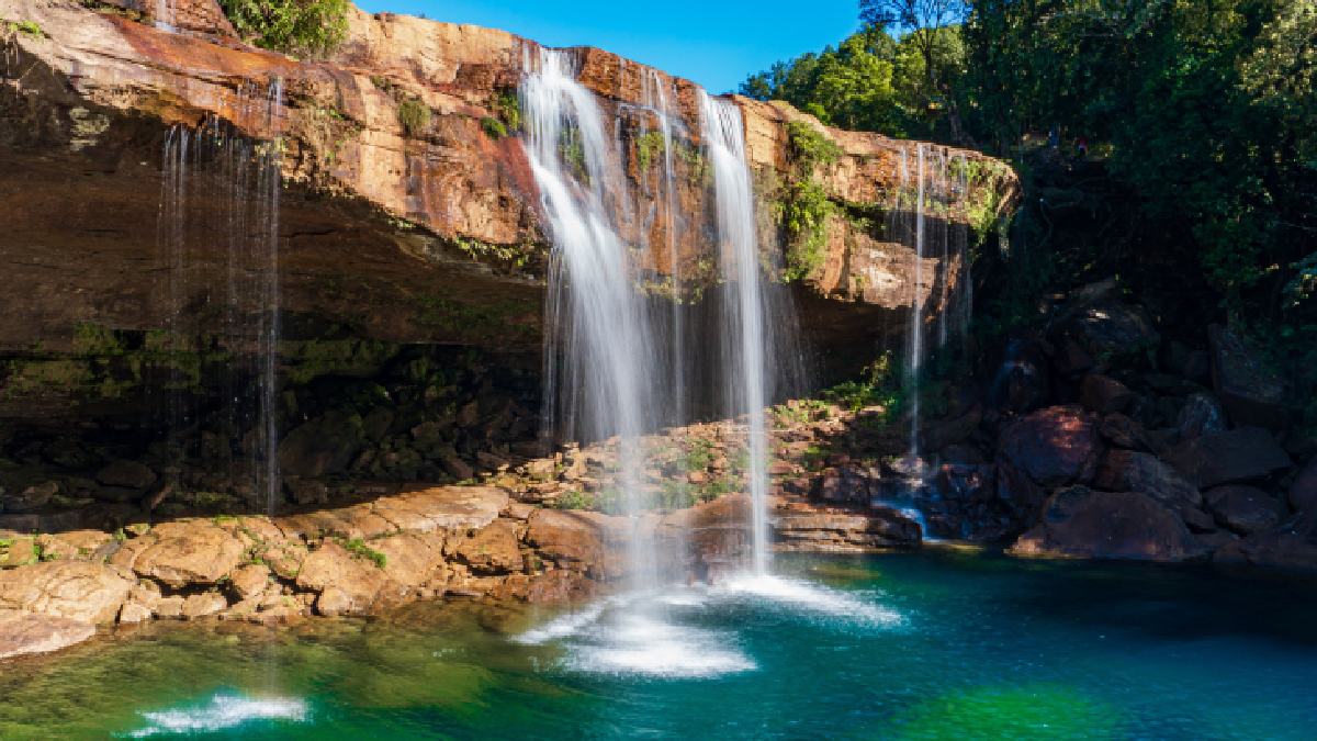 Why Meghalaya Is India's Ultimate Monsoon Destination: 5 Reasons You Must Visit the 'Abode of Clouds' This Rainy Season