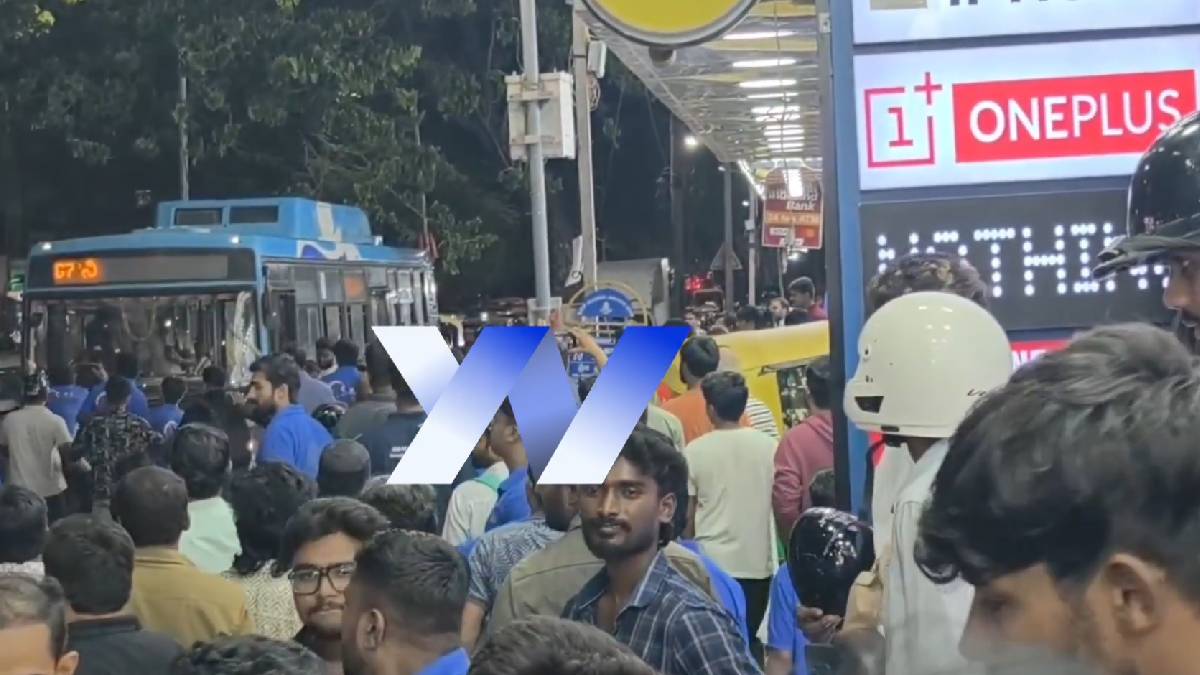 17 Booked After Rival Mobile Shop Owners Clash on Bengaluru’s Rajkumar Road