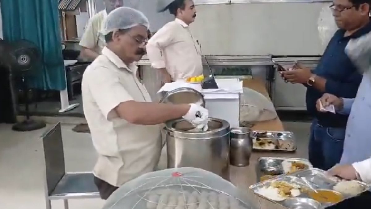 FDA Raids Mantralaya Canteen: Maharashtra Government Headquarters Tightens Food Hygiene Standards