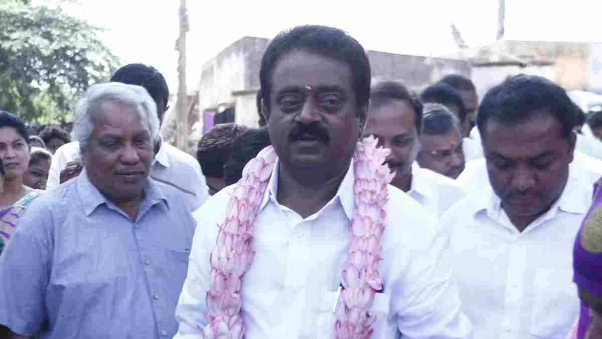 ಸಿ. ಮುನಿರಾಜು 48ನೇ ಹುಟ್ಟುಹಬ್ಬ - ಸಮಾಜಮುಖಿ ಕಾರ್ಯಕ್ರಮಗಳ ಮೂಲಕ ಜನ್ಮದಿನ ಆಚರಿಸಿದ ತಾಲೂಕು ಬಿಜೆಪಿ!!