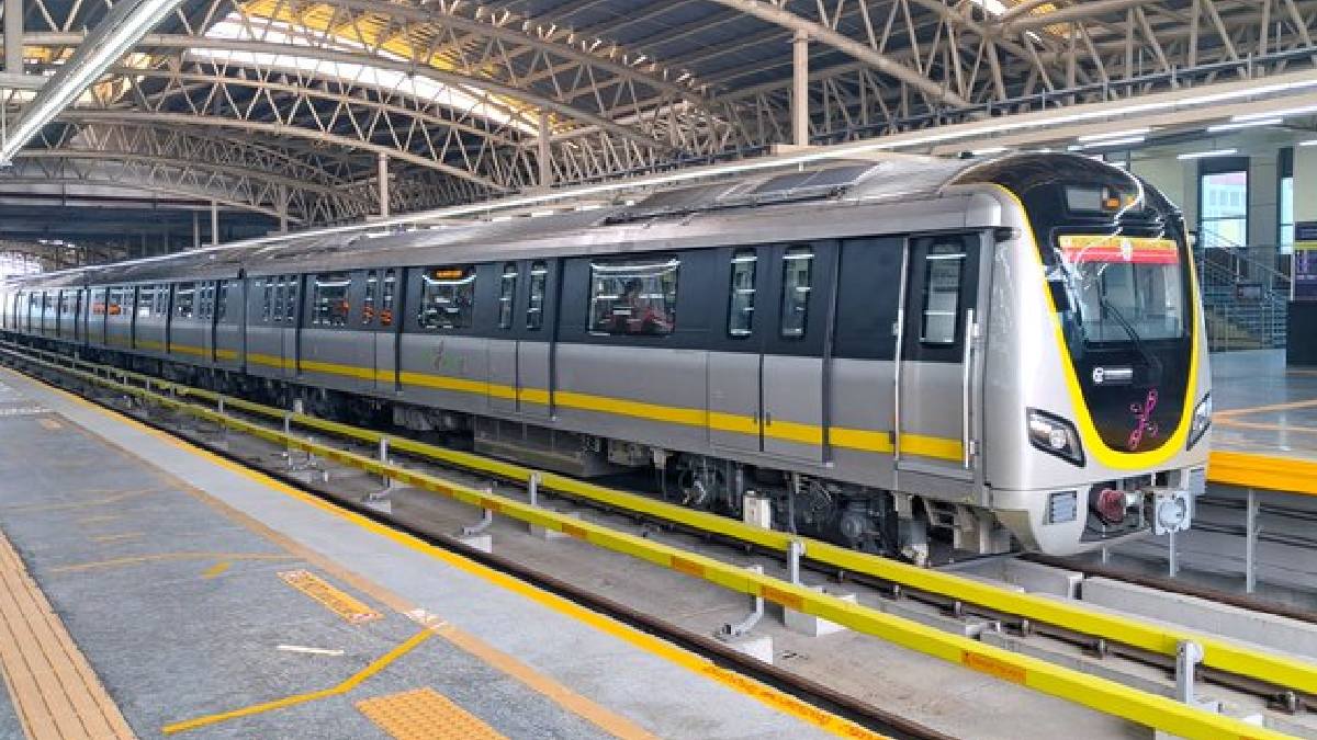 Suspected Suicide at Huskur Road Metro Station Disrupts Namma Metro Yellow Line Services in Bengaluru