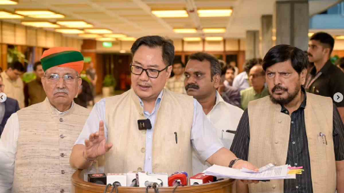 Kiren Rijiju Accuses Opposition of Politicising Debate on Anti-Paper Leak Bill in Lok Sabha | Photo Credit: https://www.instagram.com/kiren.rijiju/?hl=en