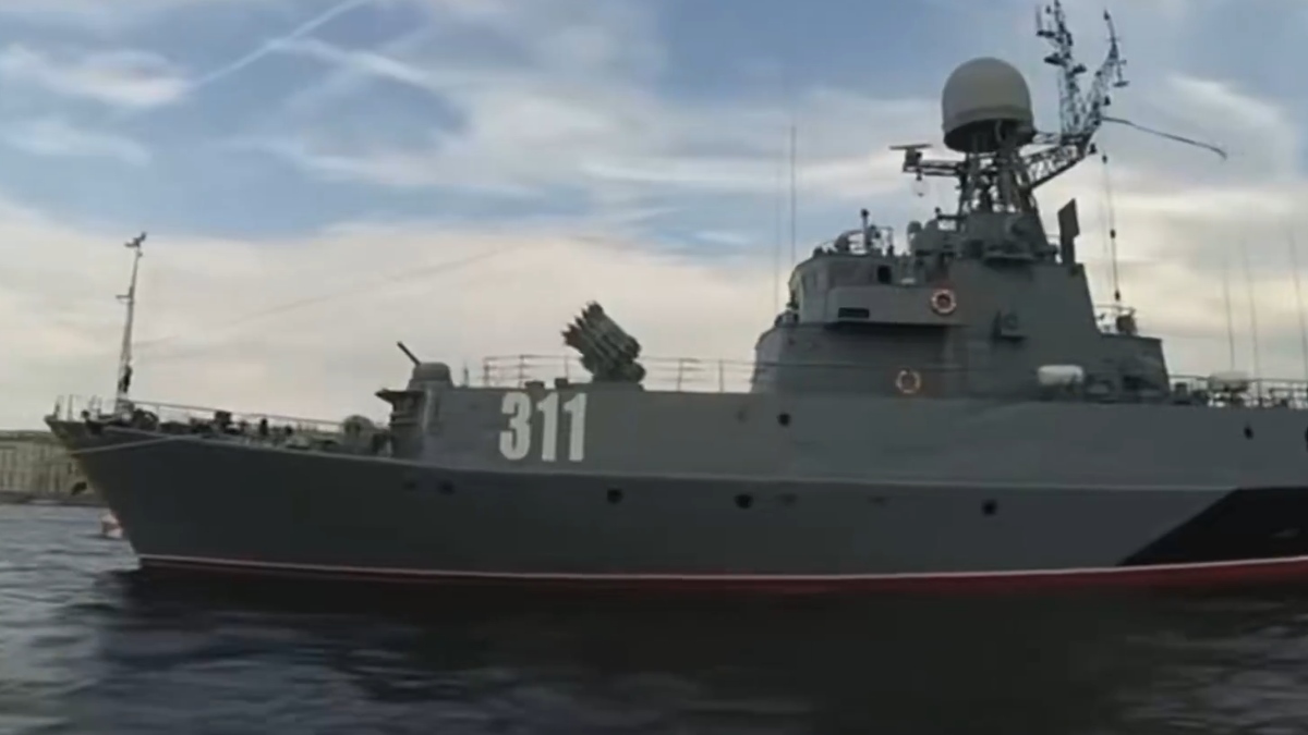Japan, China Clash Again Near Disputed Senkaku Islands as Both Claim Victory in Coast Guard Standoff