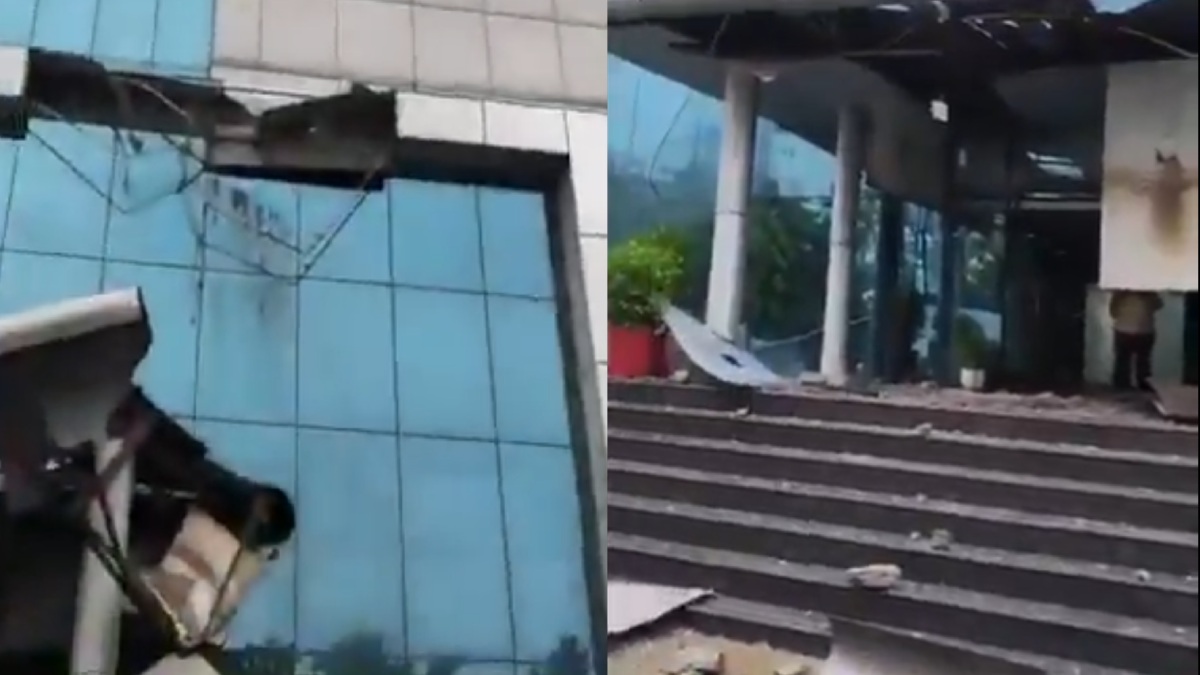 Dark Monsoon Clouds Engulf Upper Floors of Noida's Supernova Spira Tower, Stunning Visuals Go Viral