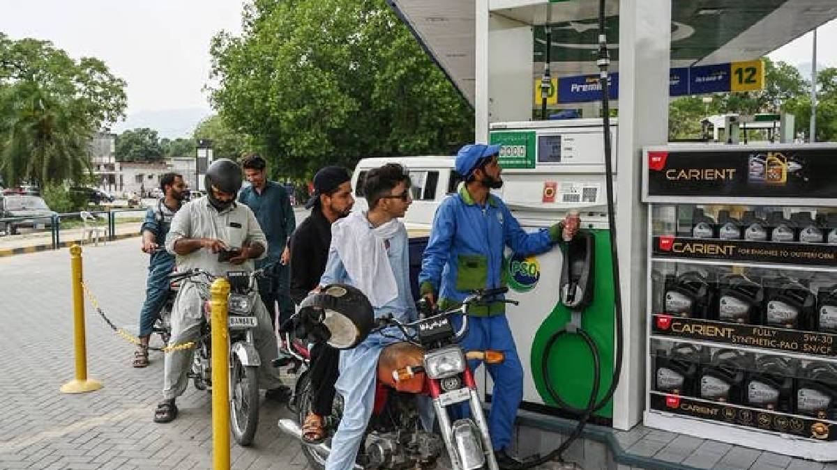 Petrol at ₹315, Diesel at ₹360: Pakistan Faces Severe Fuel Crisis