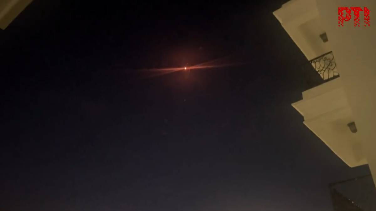 Qatar Foils Iranian Missile Attack as Explosions Rock Doha Amid Escalating Middle East Tensions