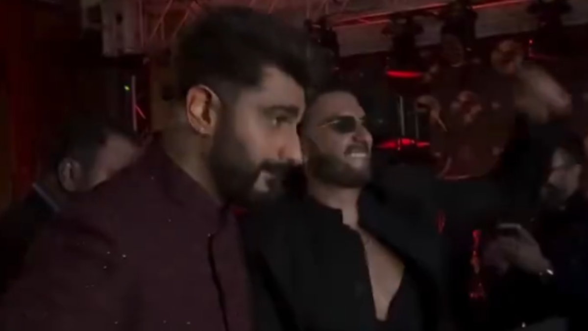 Ranveer Singh-Arjun Kapoor Bromance Takes Centre Stage at Anshula Kapoor's Wedding Reception