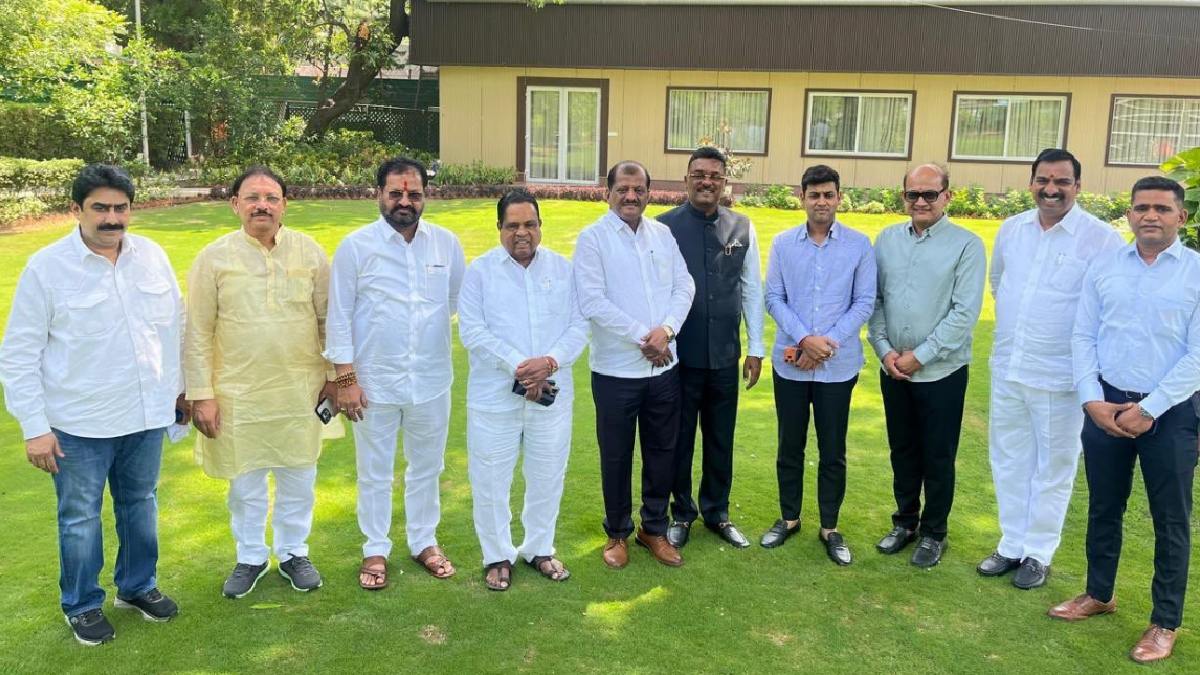 Inside 'Operation Tiger': Secret Photos Reveal How 6 Uddhav Sena MPs Met Om Birla Before Joining Shinde Camp